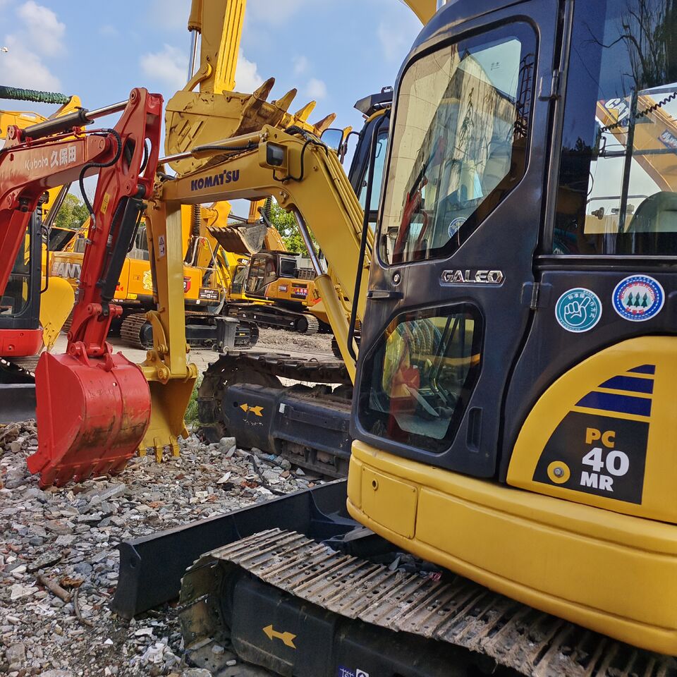 2024 Komatsu PC40 Mini Excavator