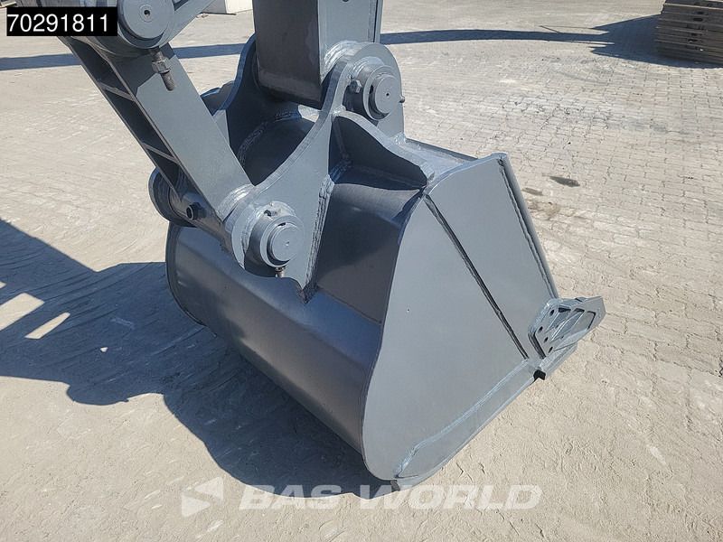 2025 Hyundai R245LR Crawler Excavator