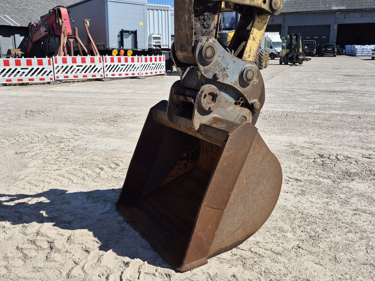 2007 New Holland MH-PLUS Wheel Excavator
