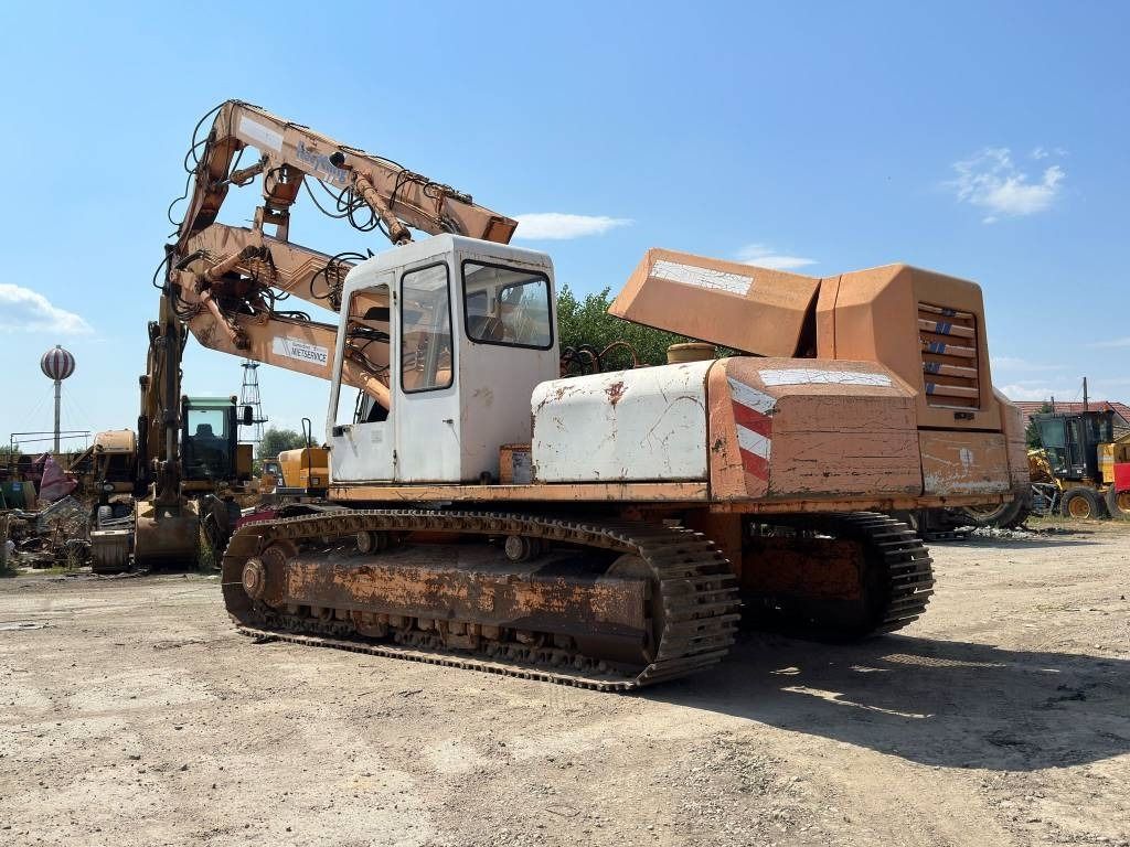 1992 Nobas UB1236 Demolition Excavator