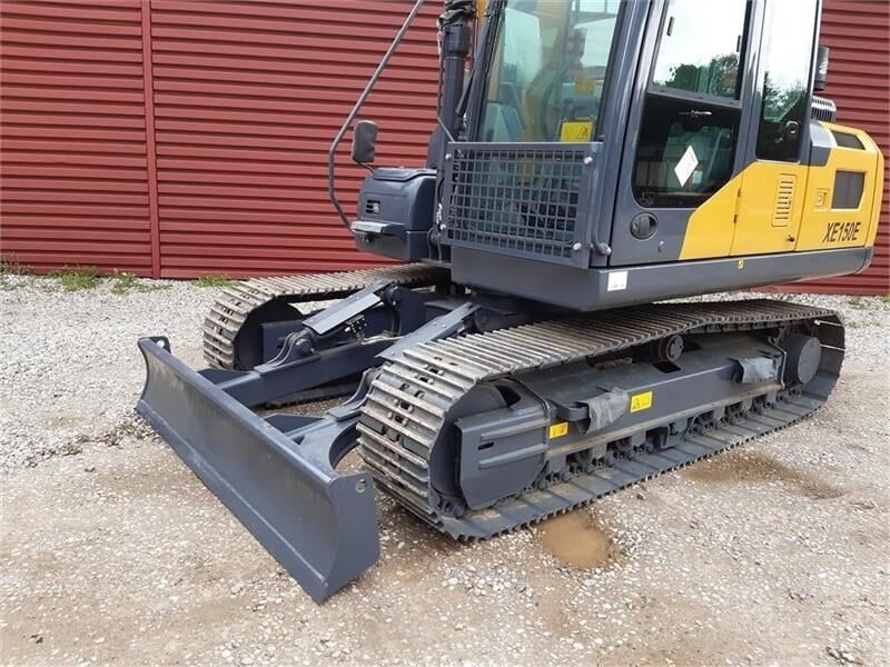 XCMG XE150E Crawler Excavator