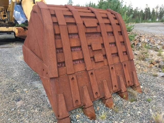 1997 Komatsu PC 1000-1 Crawler Excavator