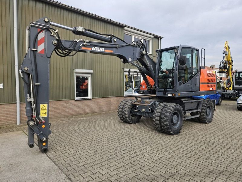 2022 Atlas 150W Wheel Excavator