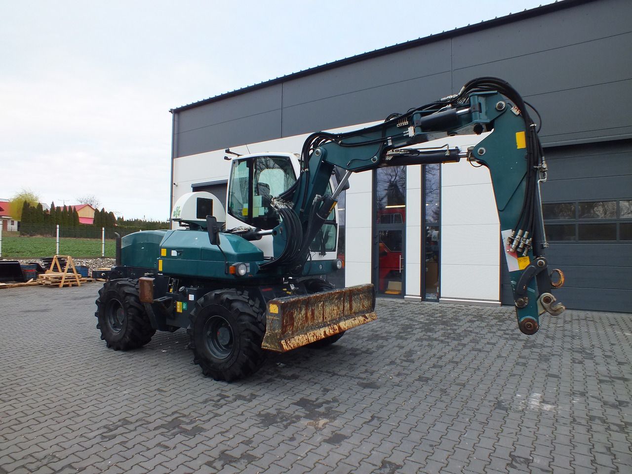 2015 Gallmac TG12 Wheel Excavator