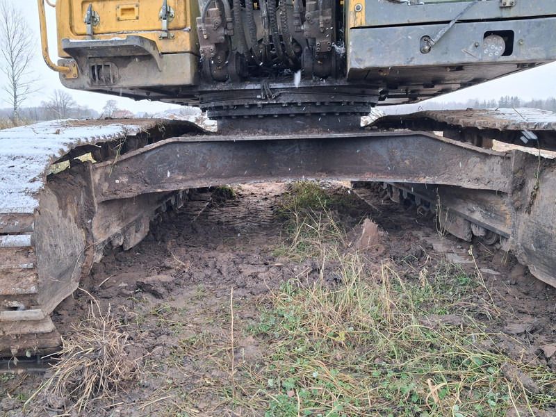 2007 Volvo EC210BLC Crawler Excavator