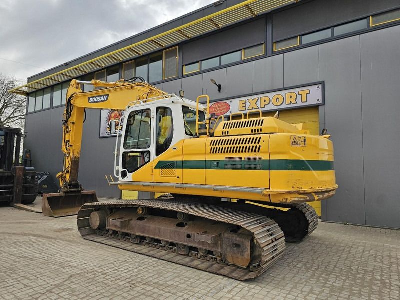 2016 Doosan DX235NLC-5 Crawler Excavator