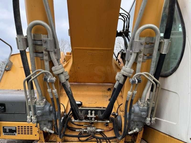 2011 Liebherr R944C LC LITRONIC Crawler Excavator