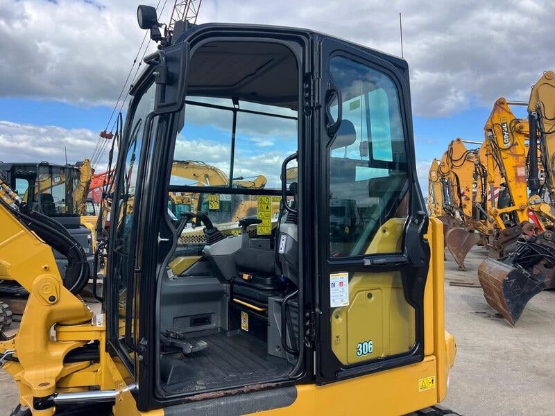 2022 Caterpillar 306CR Mini Excavator