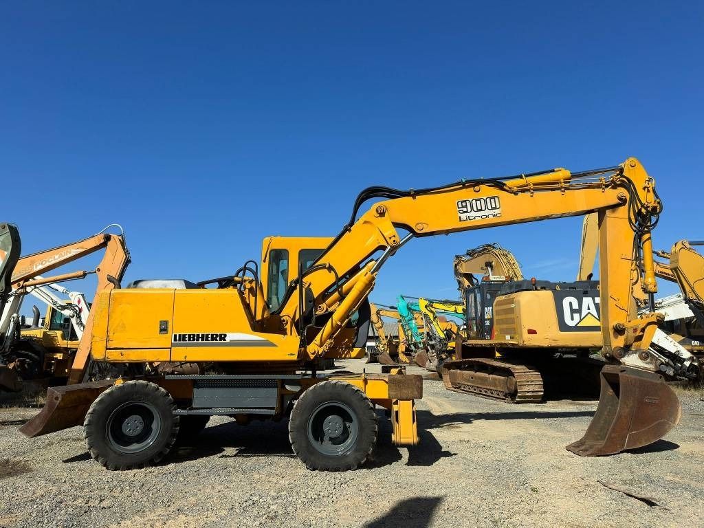 2005 Liebherr A900B LITRONIC Wheel Excavator