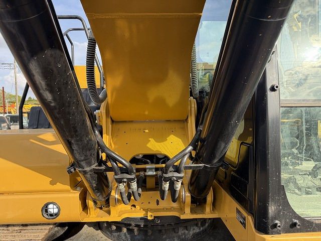 2019 Caterpillar 320GC Crawler Excavator