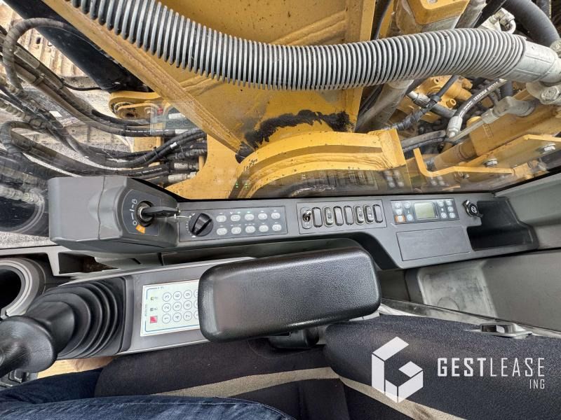 2019 Caterpillar 330FLN Crawler Excavator