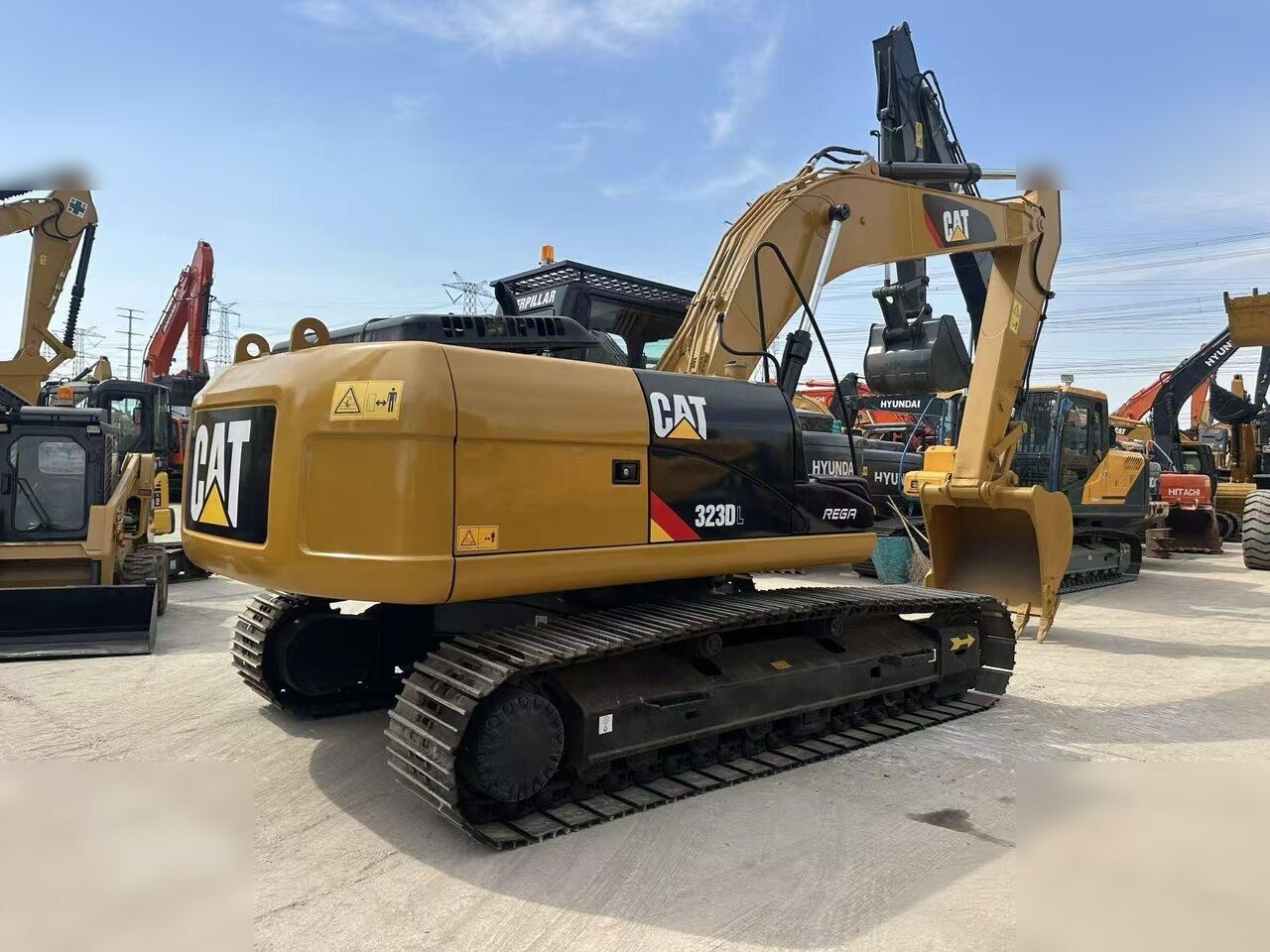 2009 Caterpillar 323DL Crawler Excavator