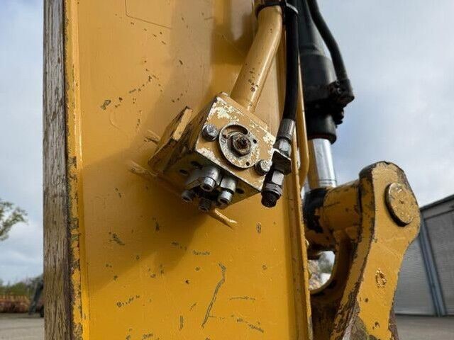 2012 Caterpillar 320E Crawler Excavator