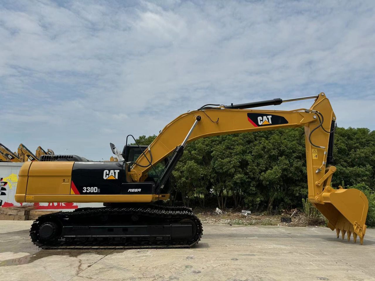 2022 Caterpillar 330D2L Crawler Excavator