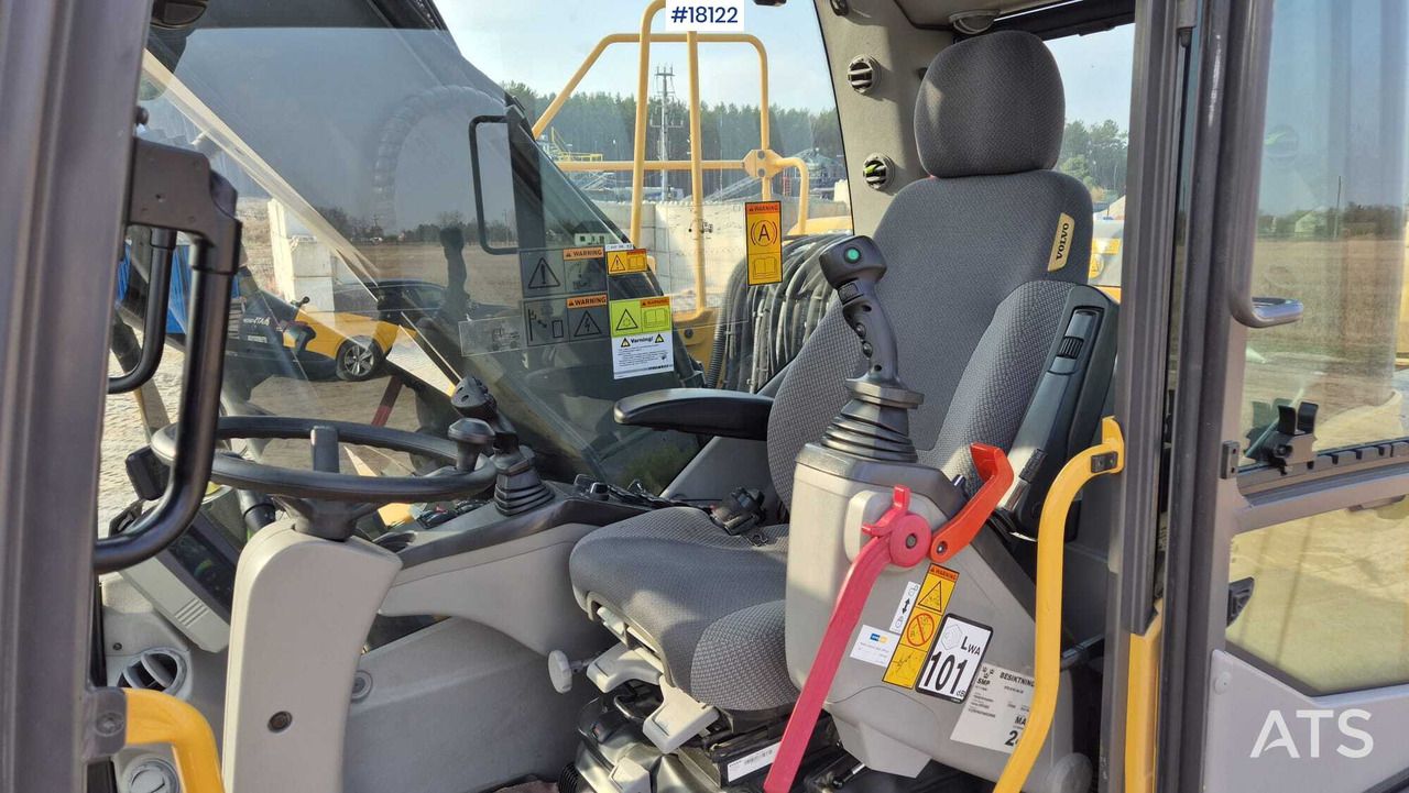 2014 Volvo EW160D Wheel Excavator