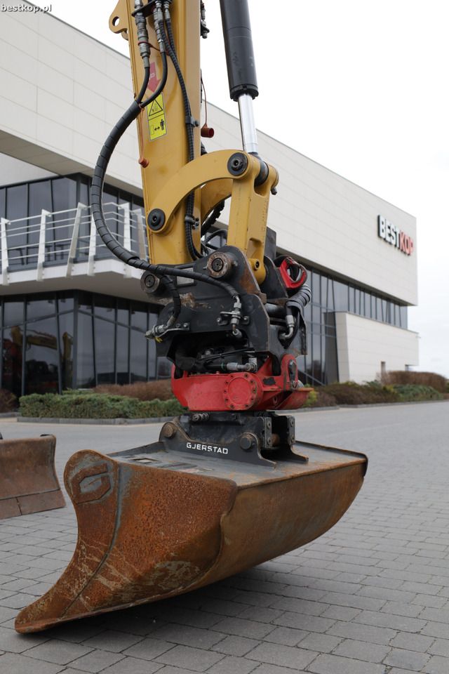2019 Caterpillar 305.5E2 Mini Excavator