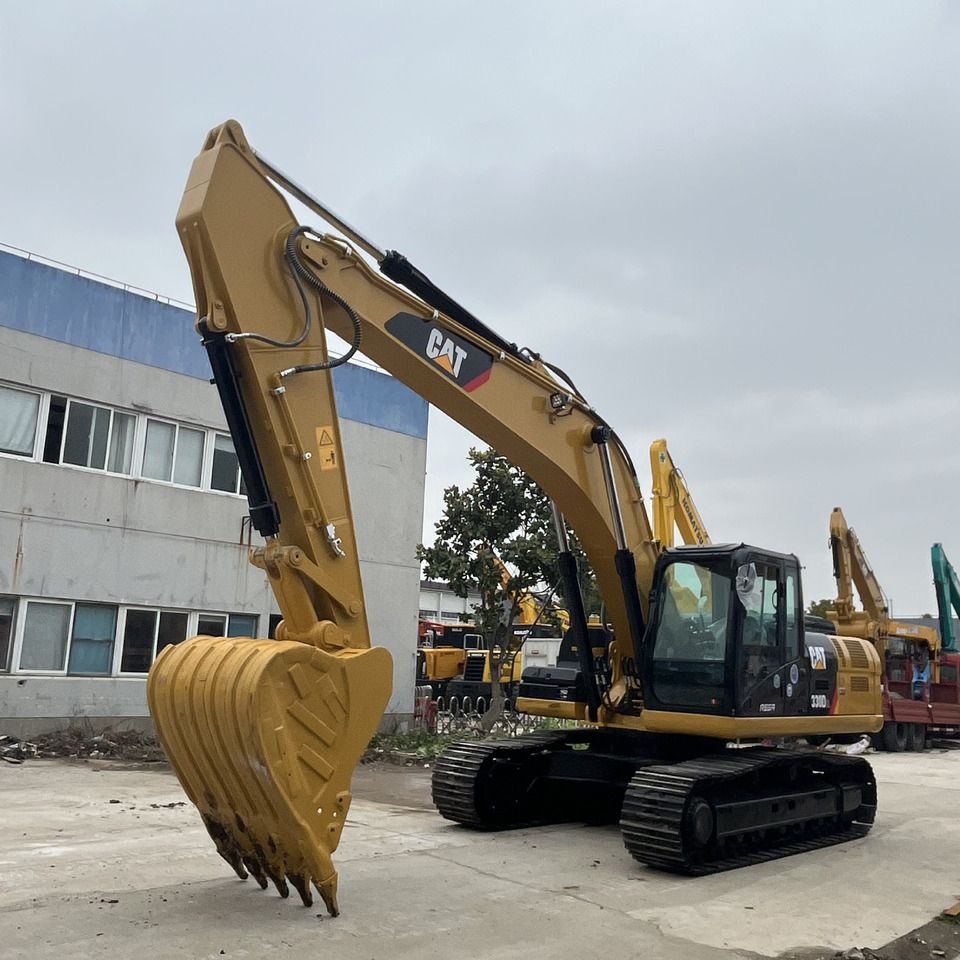2023 Caterpillar 330D2L Crawler Excavator