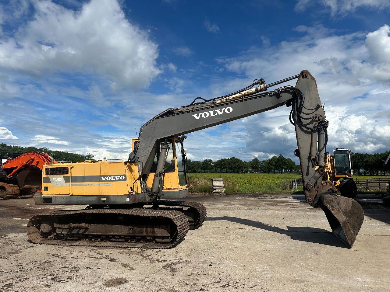 1996 Volvo EC200 Crawler Excavator