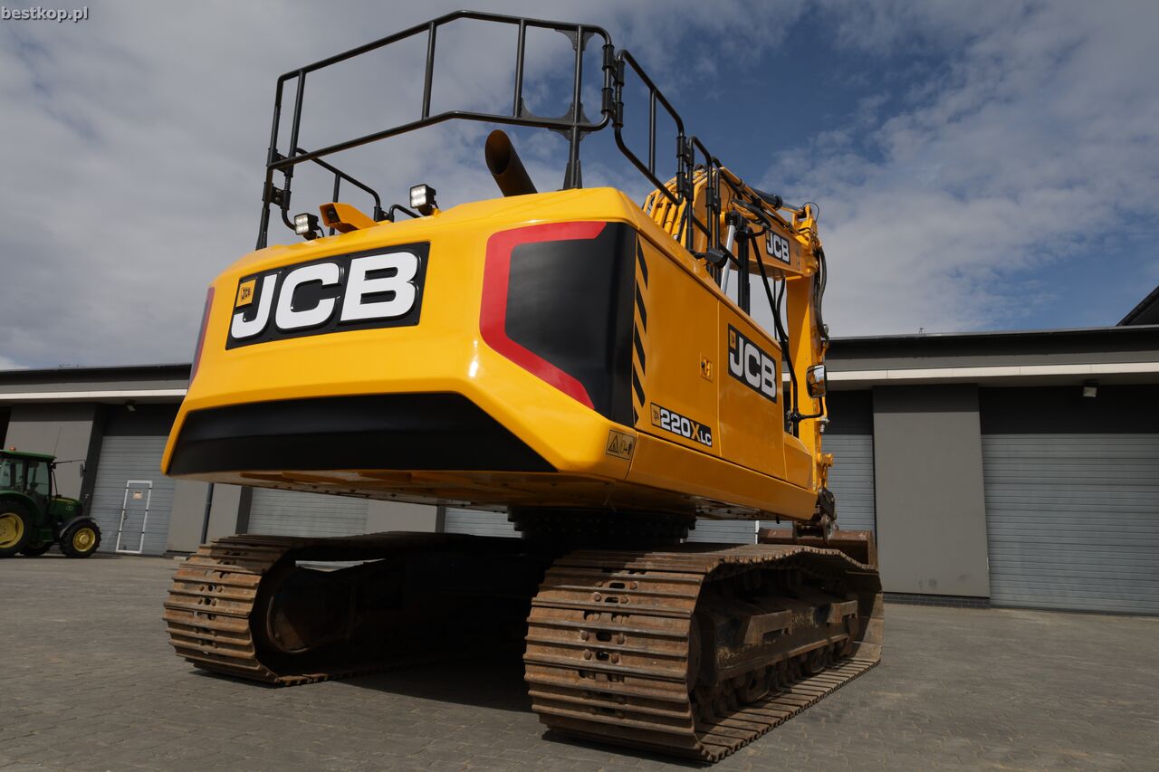 2022 JCB 220X Crawler Excavator