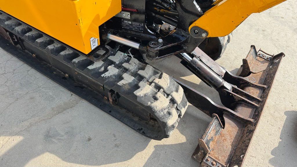 2022 JCB 16C-1 Mini Excavator