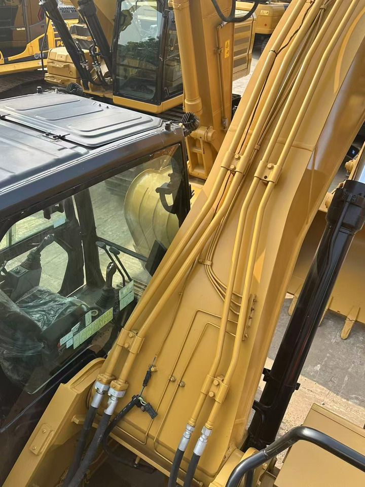 2022 Caterpillar 330GC Crawler Excavator