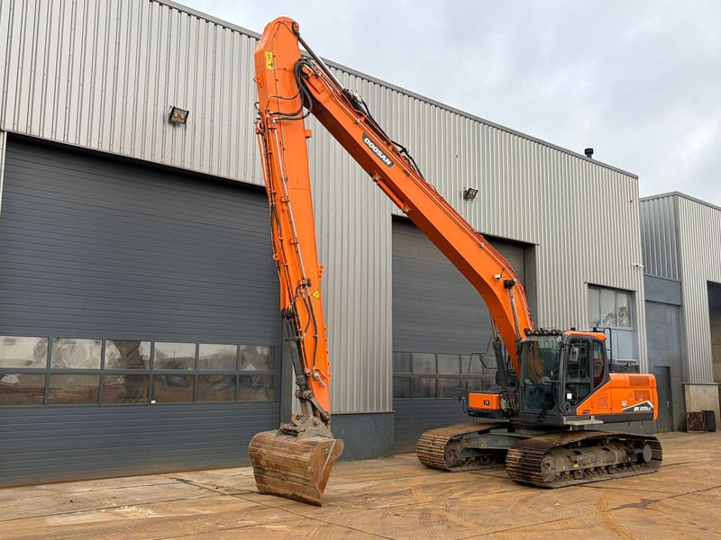 2022 Doosan DX225LC-7 Crawler Excavator