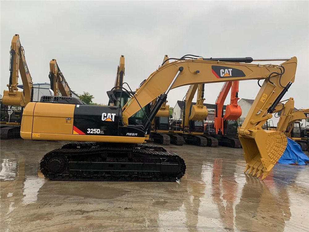 2023 Caterpillar 325D Crawler Excavator