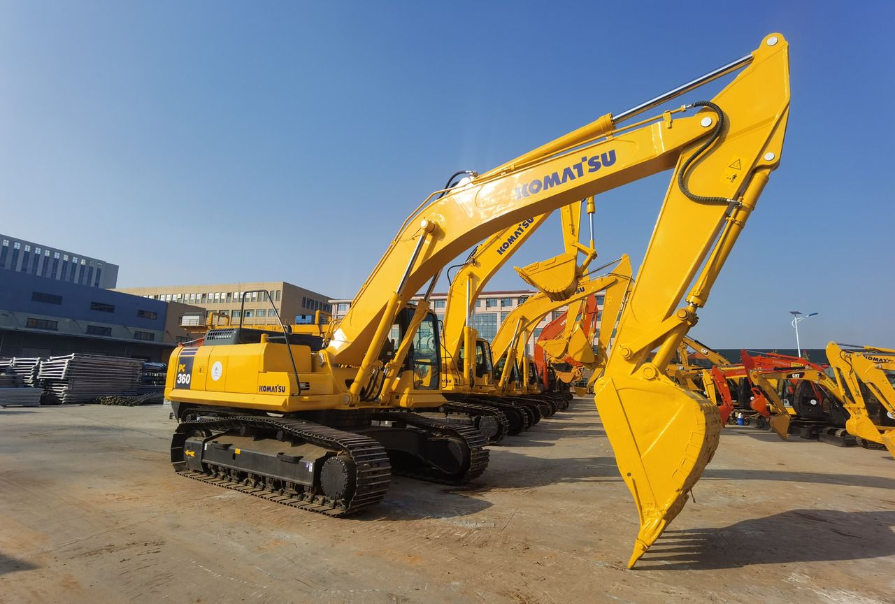 2020 Komatsu PC360 Crawler Excavator