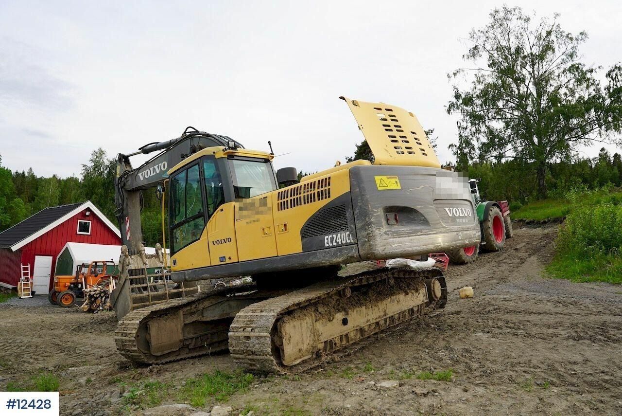 2008 Volvo EC240CL Crawler Excavator