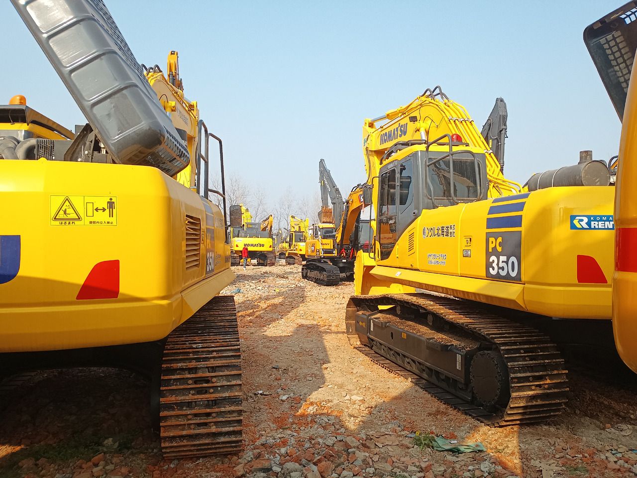 2023 Komatsu PC350-7 Crawler Excavator