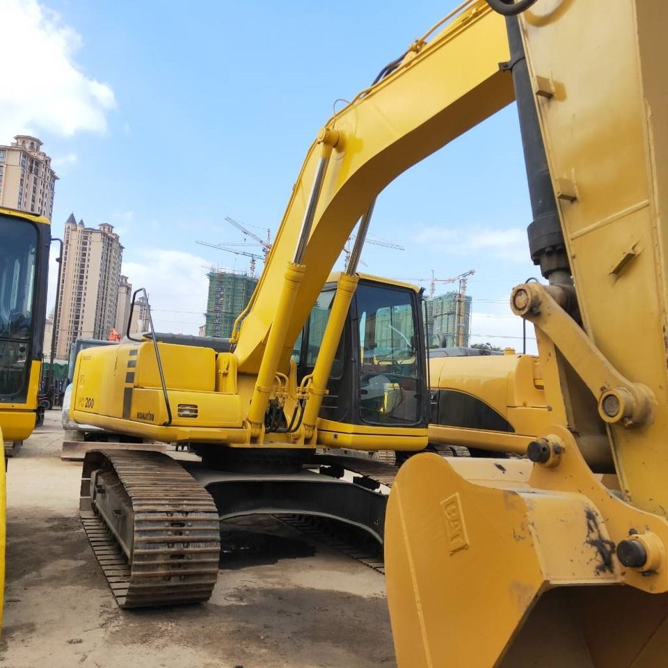 2018 Komatsu PC200-6 Crawler Excavator