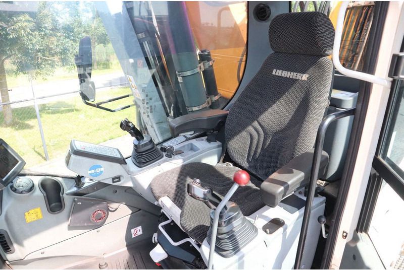 Liebherr LH 40 M Litronic | GRAB | Quick Coupler | 16 Meter (2016)