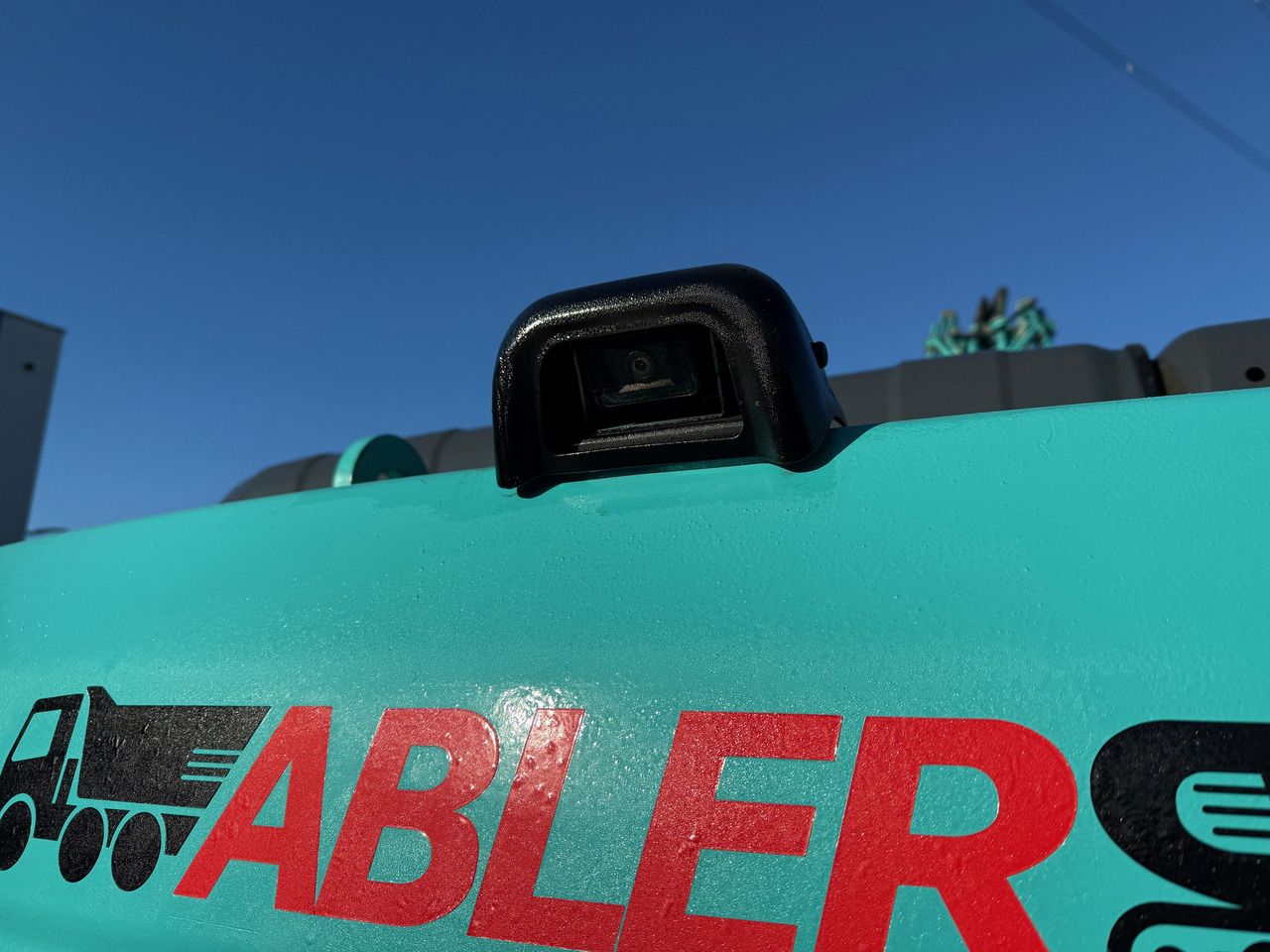 2018 Kobelco SK210 NLC-10 Crawler Excavator