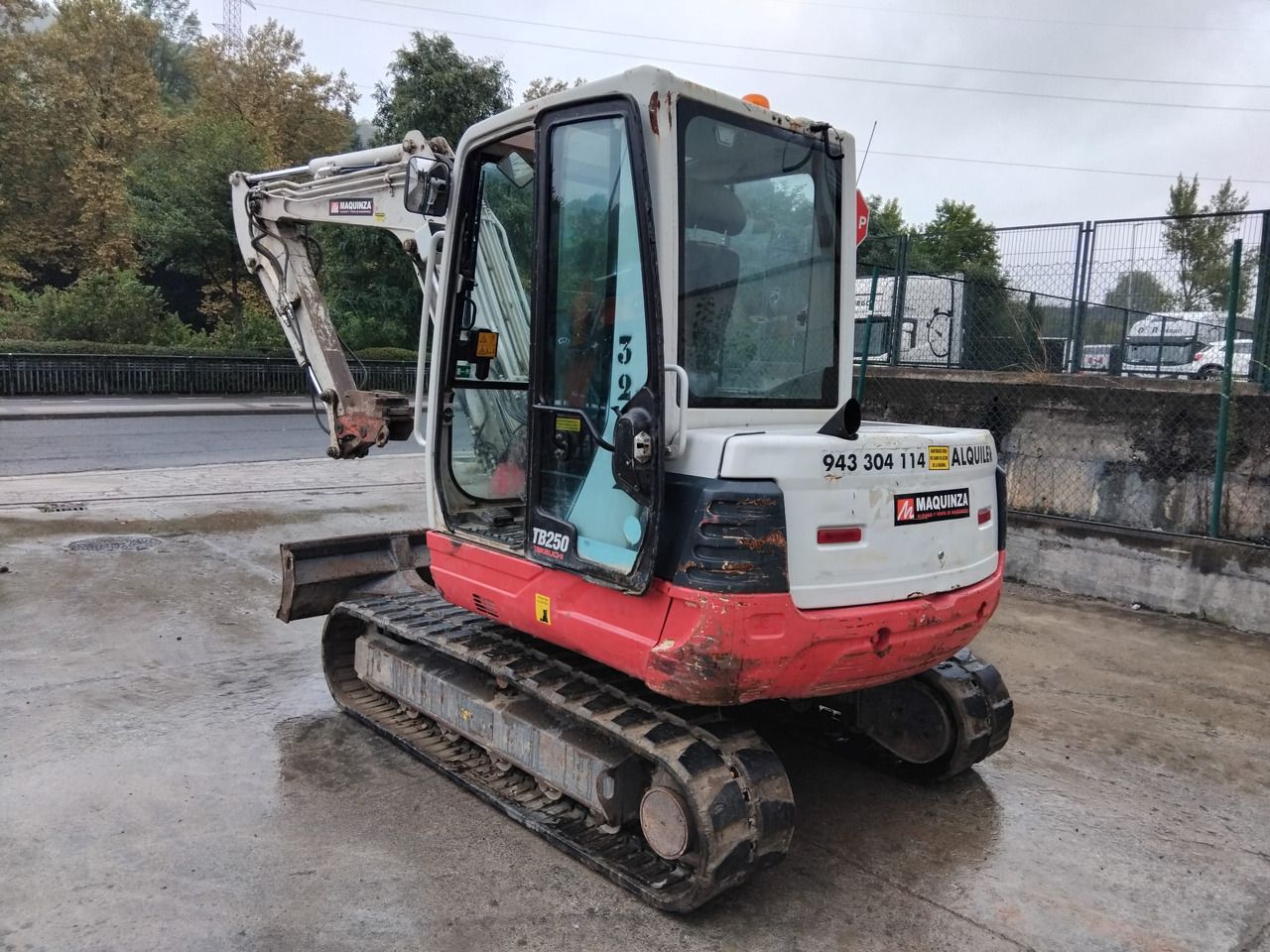 2016 Takeuchi TB250 Mini Excavator