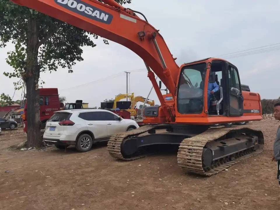 2023 Doosan DX300LC Crawler Excavator