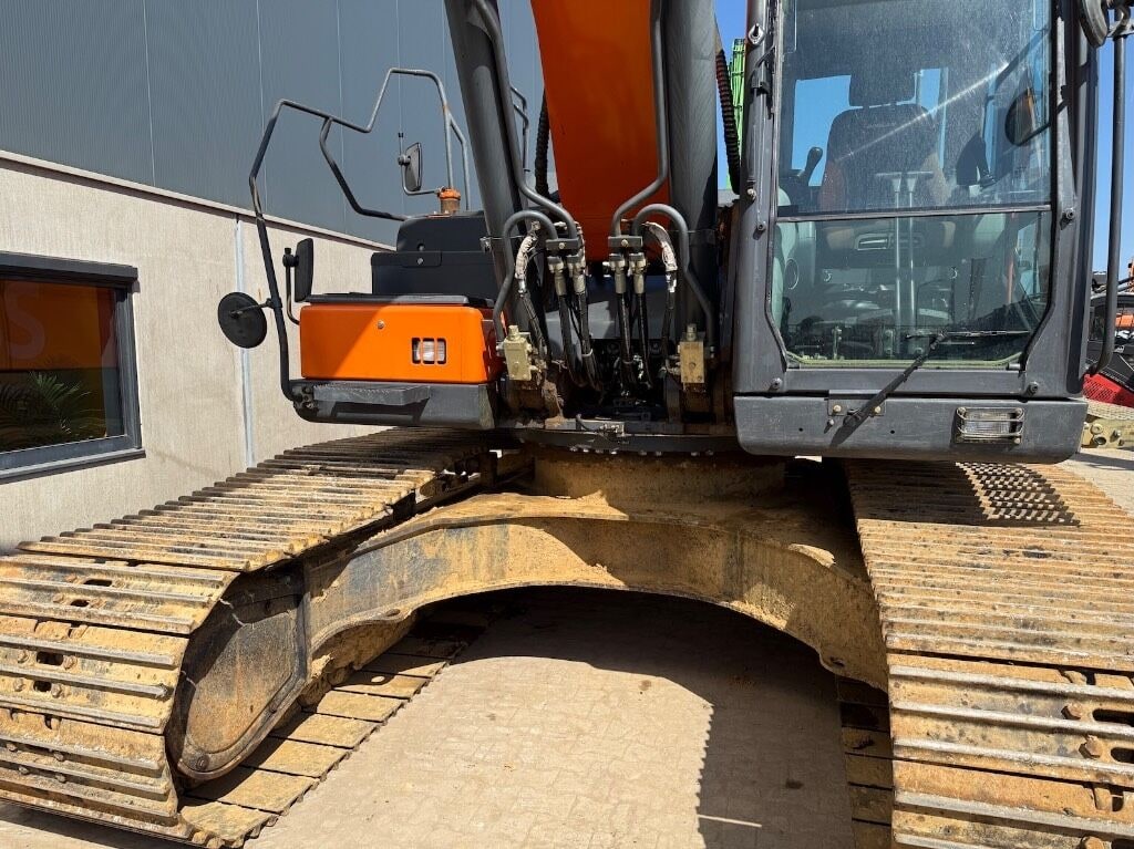 2018 Doosan DX340LC Crawler Excavator