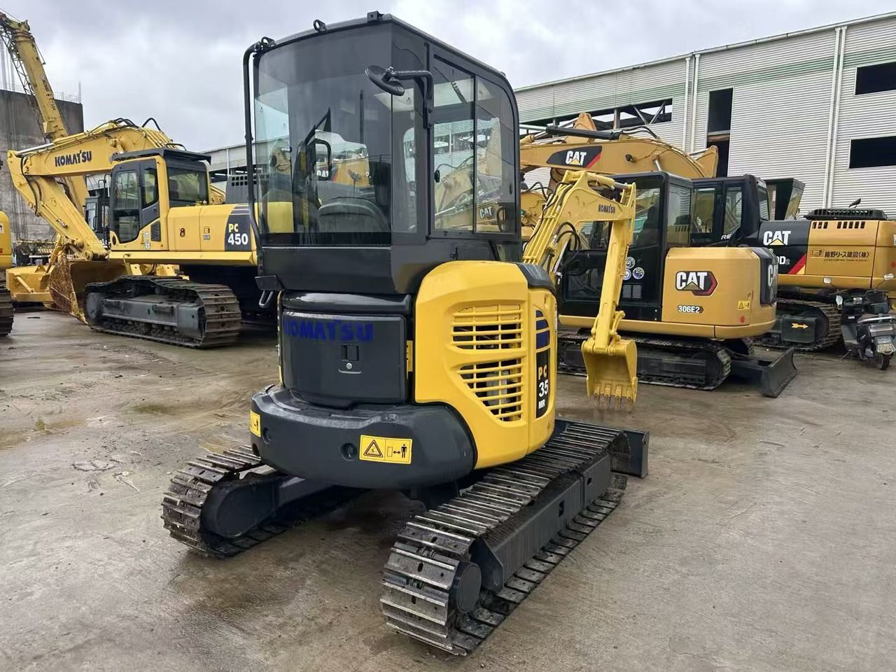 2022 Komatsu 35MR Mini Excavator