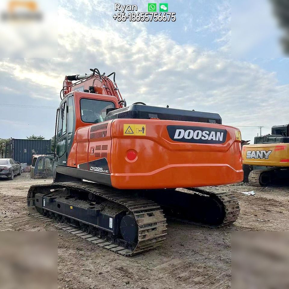 2022 Doosan DX225LC-9C Crawler Excavator