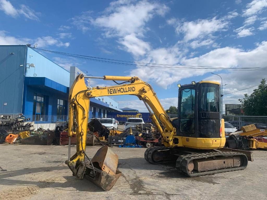 2004 New Holland EH45 Mini Excavator