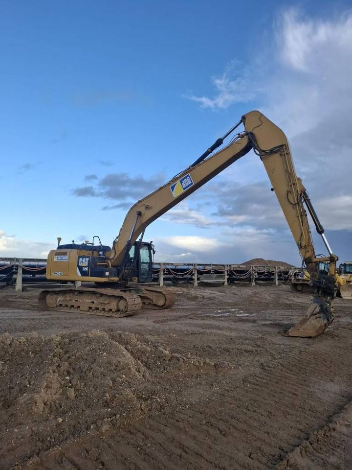 2013 Caterpillar 329E Crawler Excavator