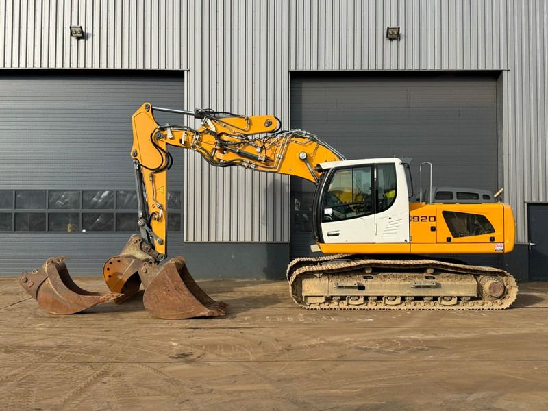 2014 Liebherr R920LC Crawler Excavator