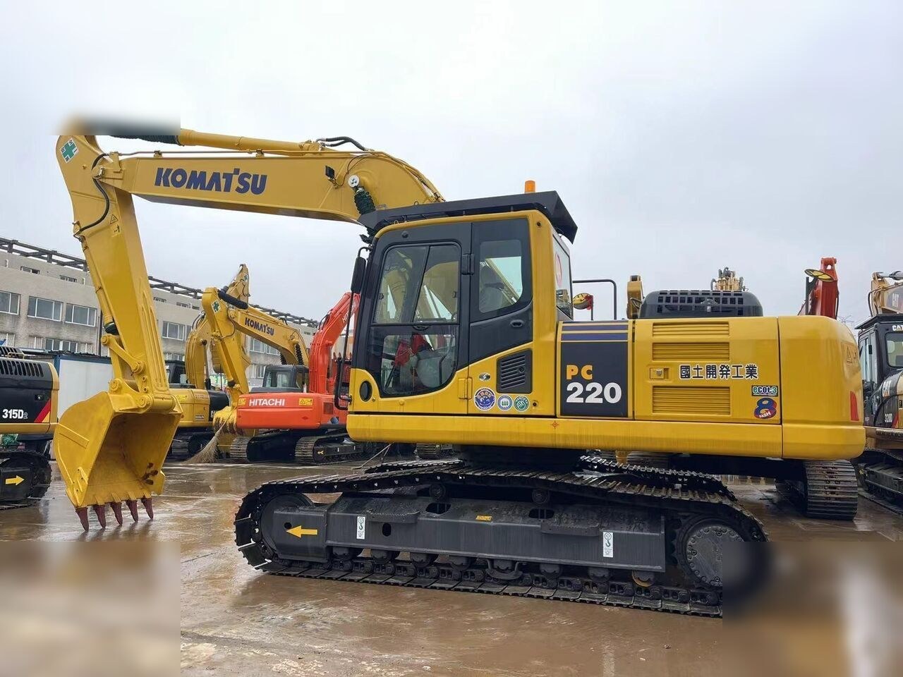 2024 Komatsu PC200-8 Crawler Excavator