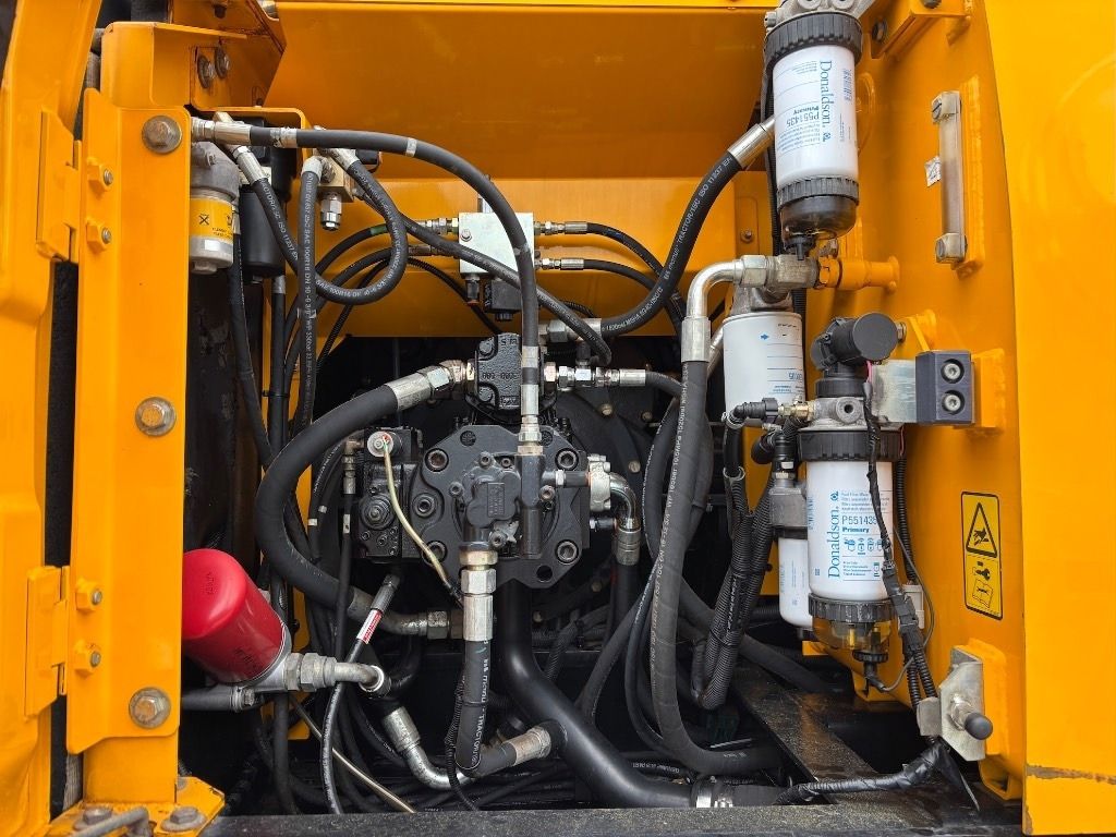 2016 JCB JS145W Wheel Excavator