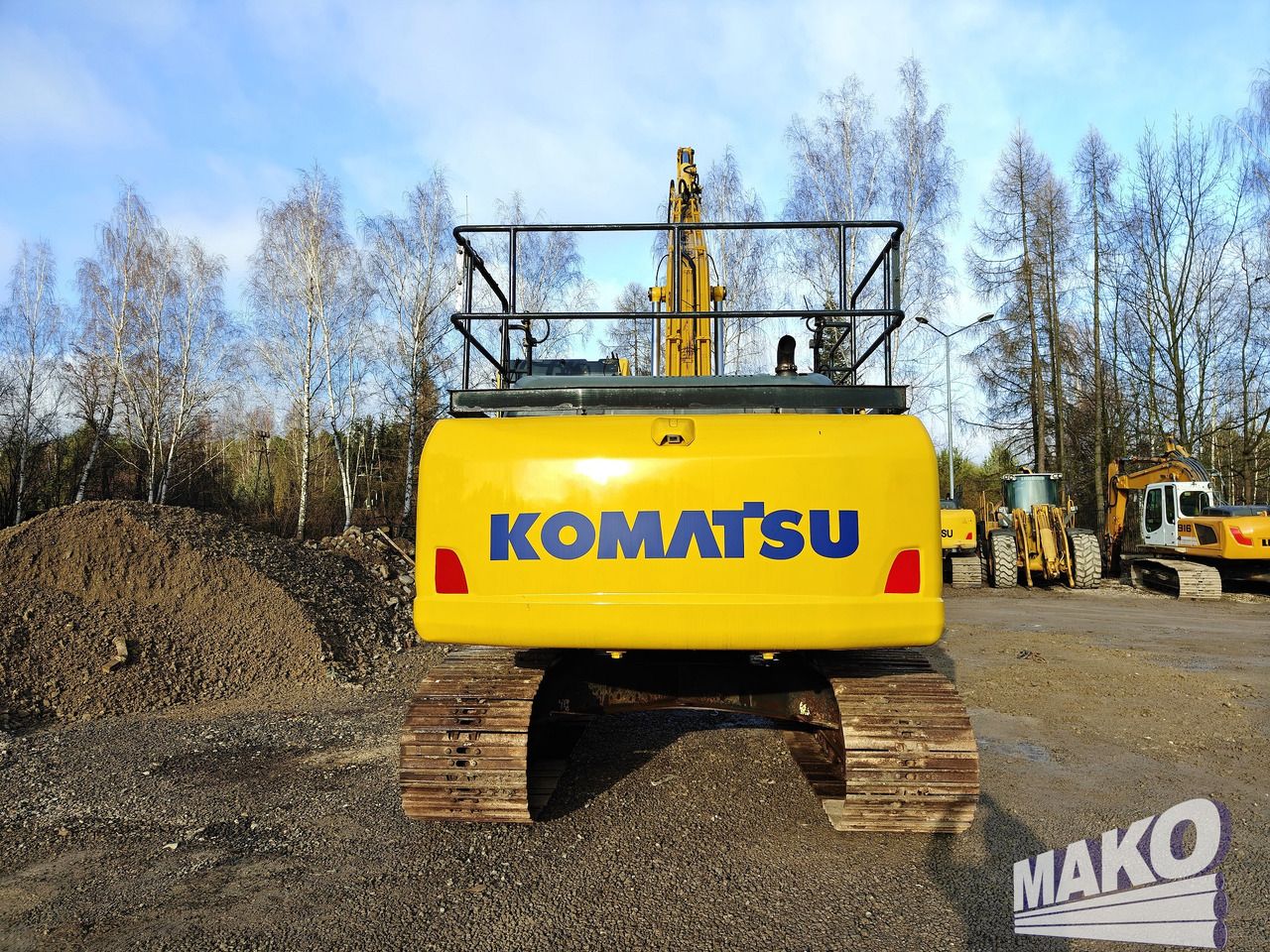 2016 Komatsu PC210LC-10 Crawler Excavator
