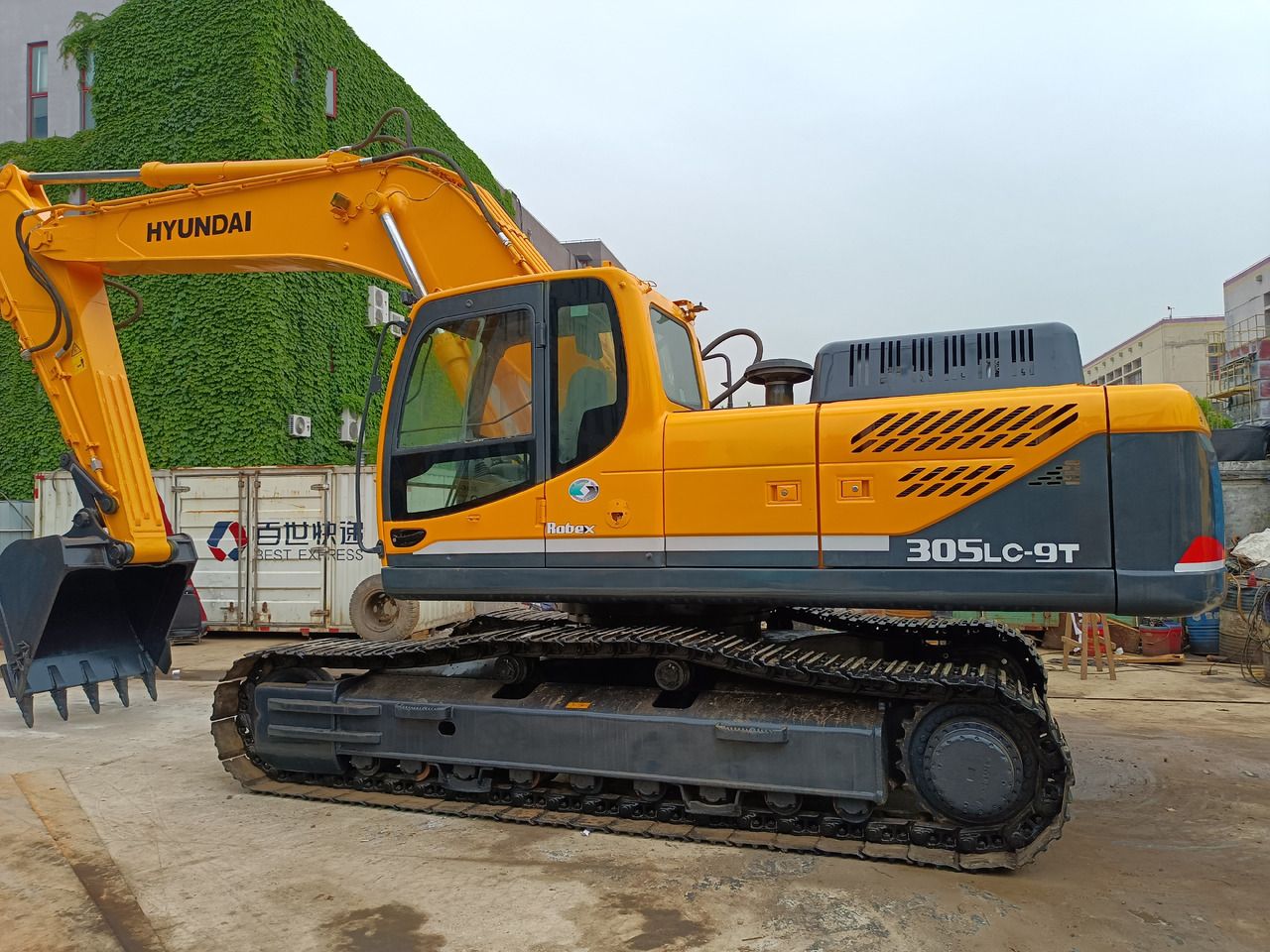 2022 Hyundai 305-9T Crawler Excavator
