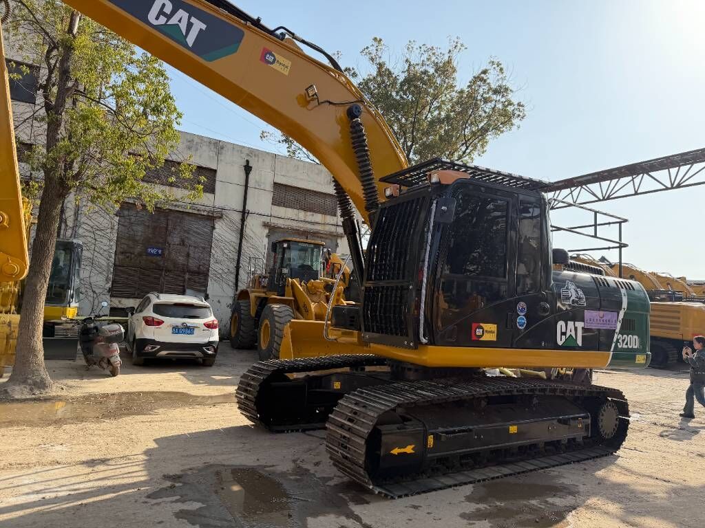 2023 Caterpillar 320D2 Crawler Excavator