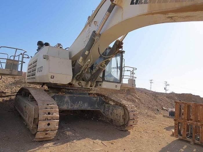 2016 Liebherr R9100 Crawler Excavator