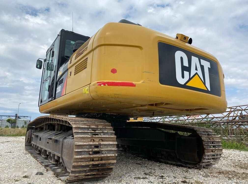 2020 Caterpillar 330D2L Crawler Excavator
