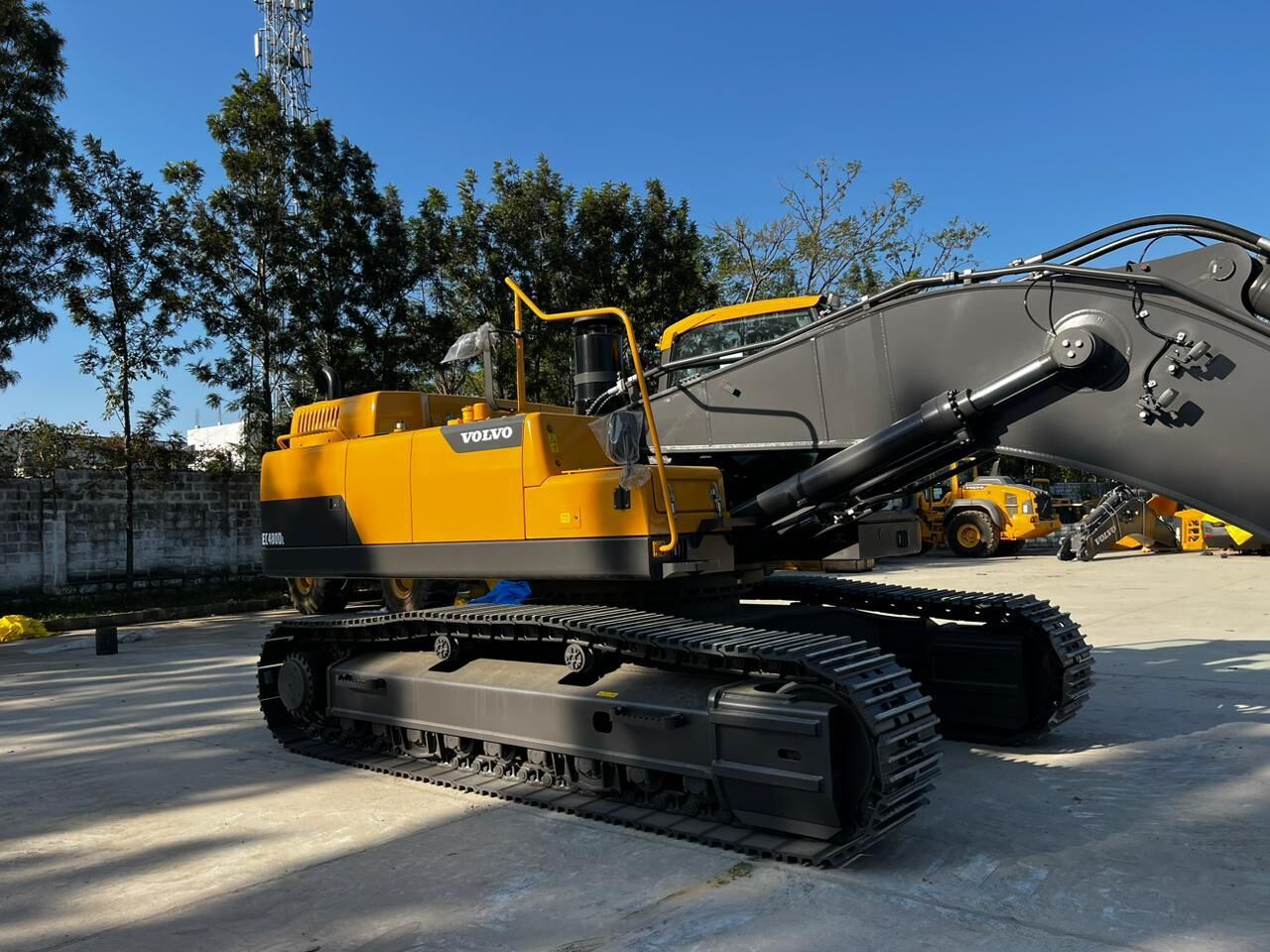 2025 Volvo EC480DL Crawler Excavator