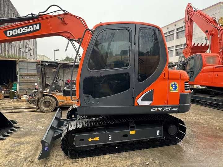 2022 Doosan DX75 Crawler Excavator
